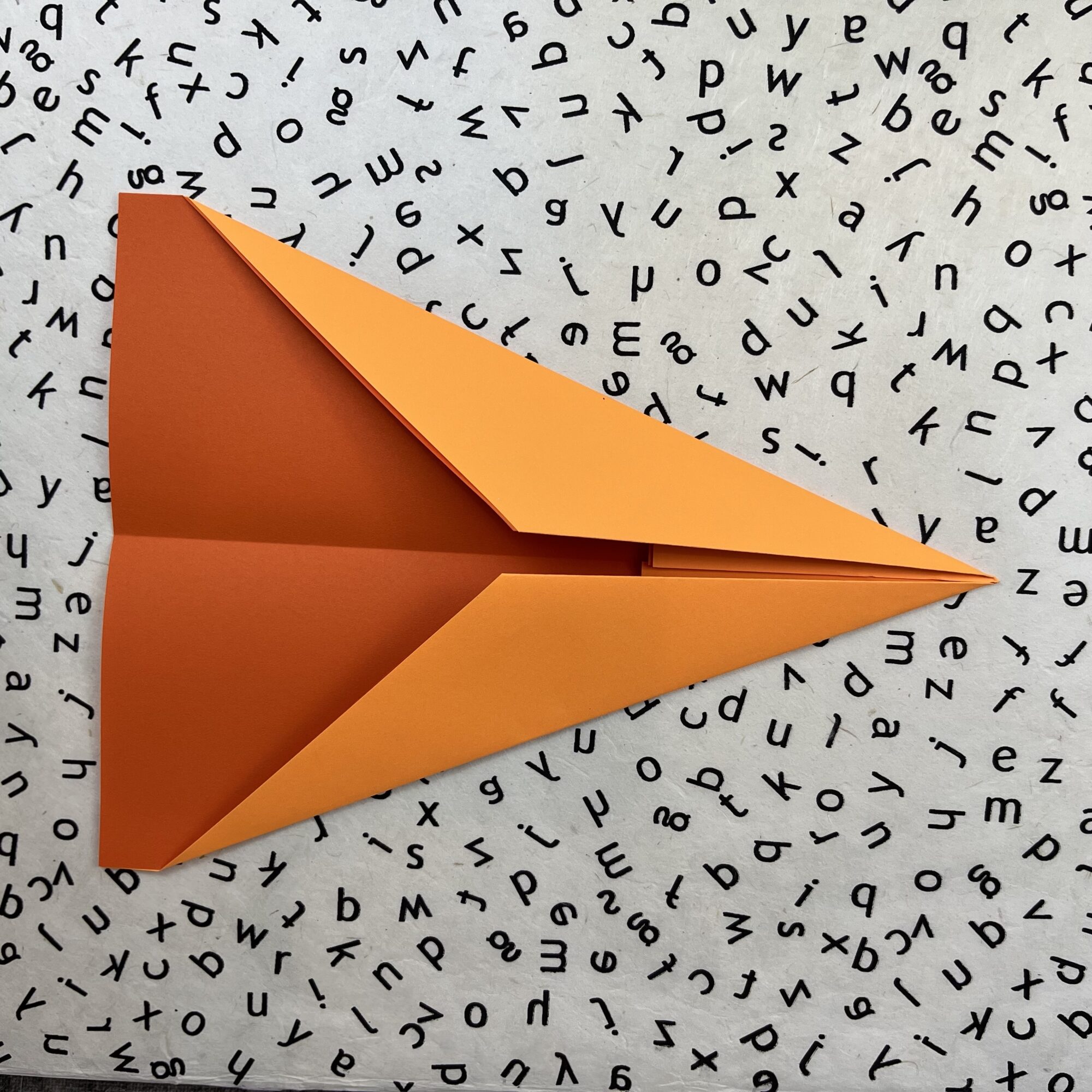 how-to-make-paper-airplanes-video-printable-universal-mentors