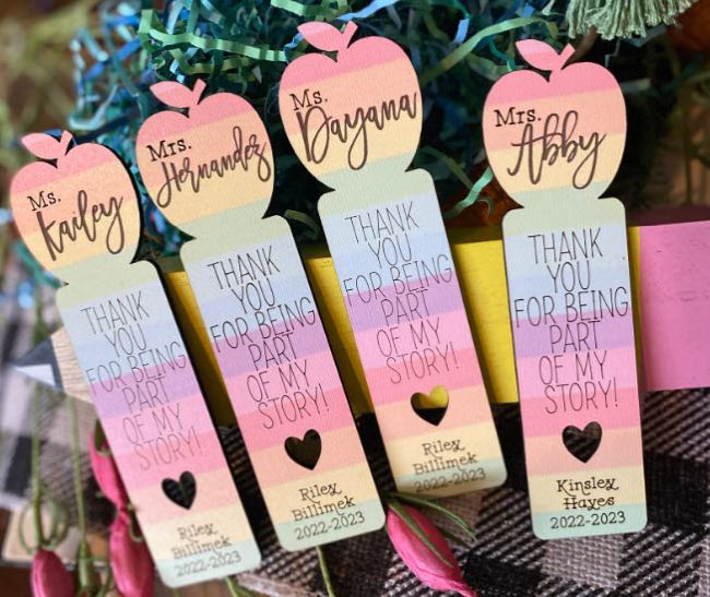 10 Teacher Appreciation Gift Ideas That Will Make All Teachers Happy -  Playing Perfect